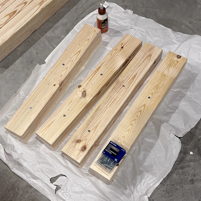lumber cuts of the stand legs